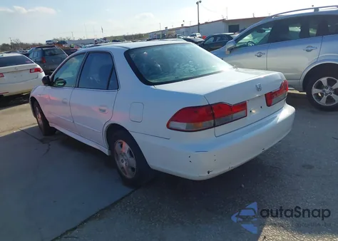 2001 Honda Accord 3.0 Ex from USA, damaged, VIN 1HGCG16571A070948